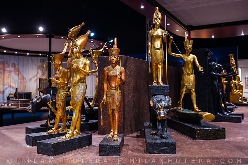 Pharaoh’s statues